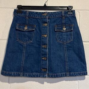 Forever 21 denim mini skirt heart shape buttons